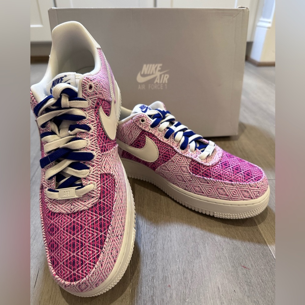 Women’s Air Force One ‘07